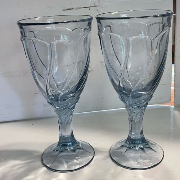 RARE Set-2 Noritake “Sweet Swirl” light blue w/raised swirl lines water goblets - Picture 1 of 11
